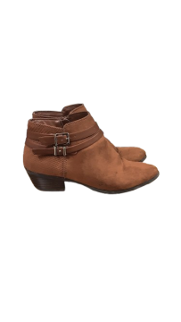 Acheter Bottine eram cognac pointure 37 - 25,00 € Bottine eram cognac pointure 37 Eram reconditionné disponible sur Claquettes Market