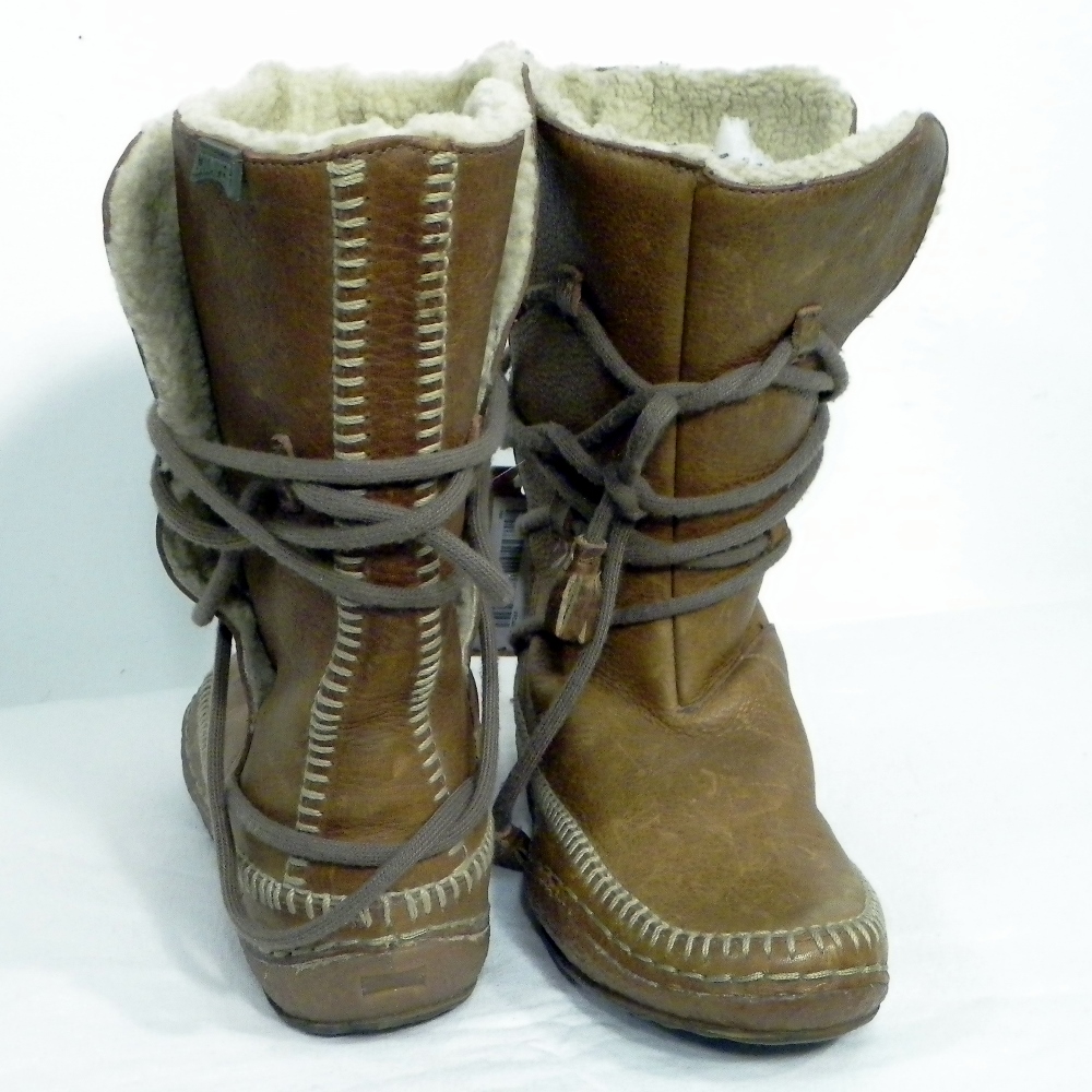 Voir photo 3 de Bottine Femme Camel CAMPER Pointure 35. Bottine Femme Camel CAMPER Pointure 35. État correct reconditionné photo 3