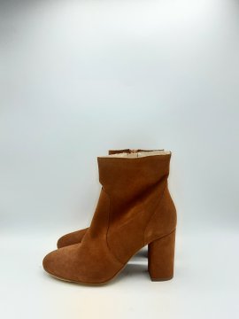 Acheter bottines à talon cognac bocage de seconde main - 30,00 € bottines à talon cognac bocage de seconde main Bocage reconditionné disponible sur Claquettes Market