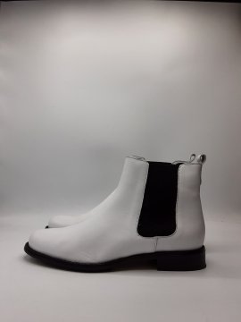 Acheter Bottines André de seconde main - 25,00 € Bottines André de seconde main André reconditionné disponible sur Claquettes Market