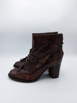 Acheter Bottines BOCAGE de seconde main - 50,00 € | Dero Bottines BOCAGE de seconde main Bocage reconditionné disponible sur Claquettes Market | Dero