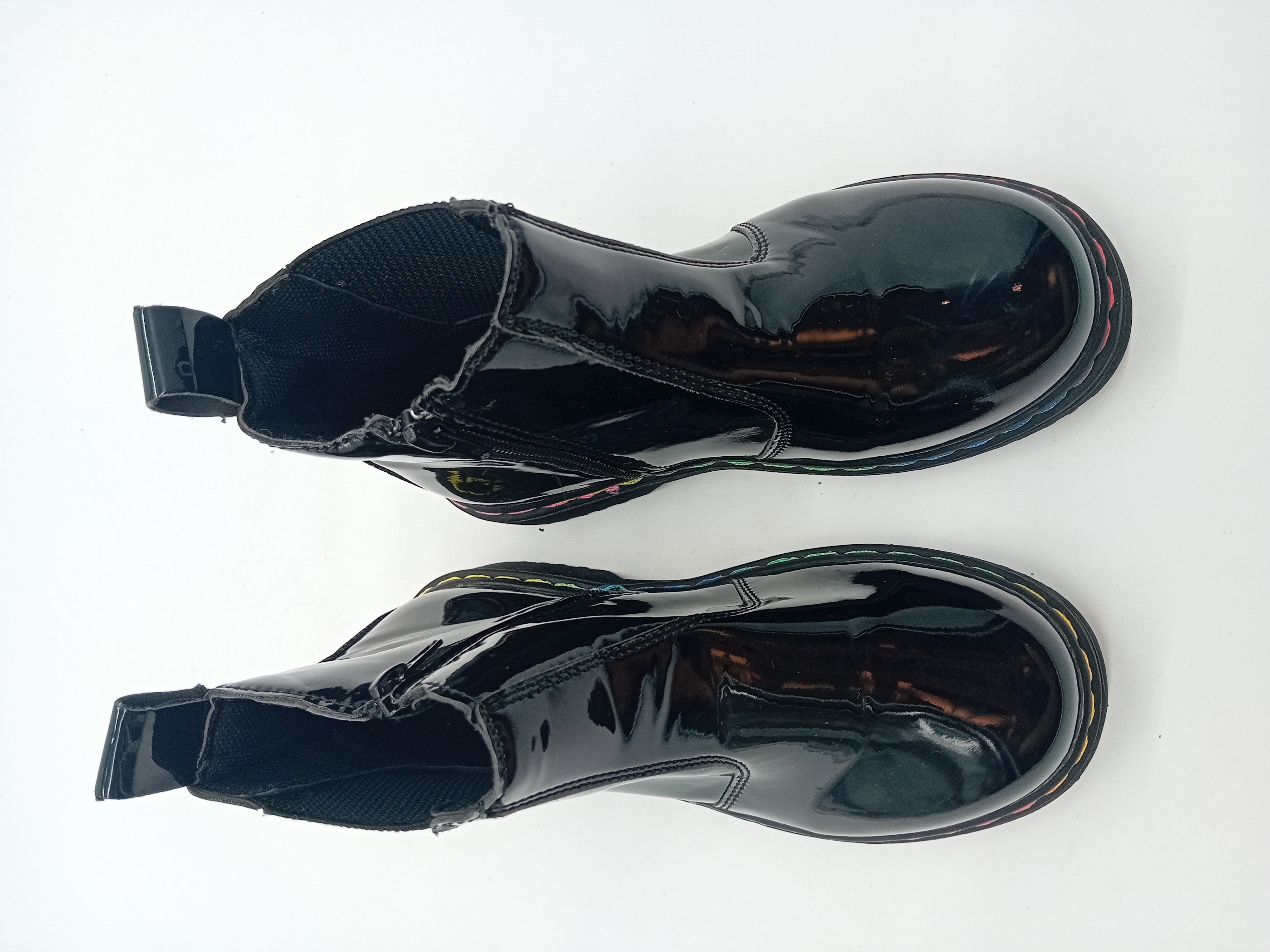 Voir photo 5 de Bottines Chelsea Vernies Noires Billie & Kenny (T5768) Bottines Chelsea Vernies Noires Billie & Kenny (T5768) Très bon état reconditionné photo 5