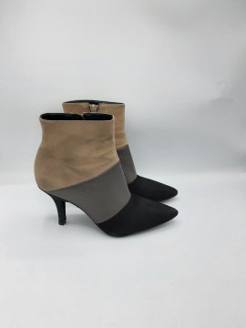 Bottines de seconde main - 45,00 € Bottines de seconde main San Marina reconditionné disponible sur Claquettes Market | Dero