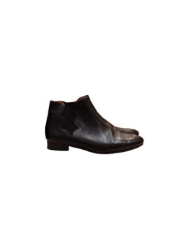 Acheter Bottines de seconde main - 30,00 € | Dero Bottines de seconde main Galeries Lafayette reconditionné disponible sur Claquettes Market | Dero