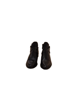 Acheter Bottines Merry Scott noires de seconde main - 12,00 € | Dero Bottines Merry Scott noires de seconde main N/A reconditionné disponible sur Claquettes Market | Dero
