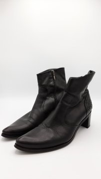 Acheter Bottines - 25,00 € Bottines Bocage reconditionné disponible sur Claquettes Market