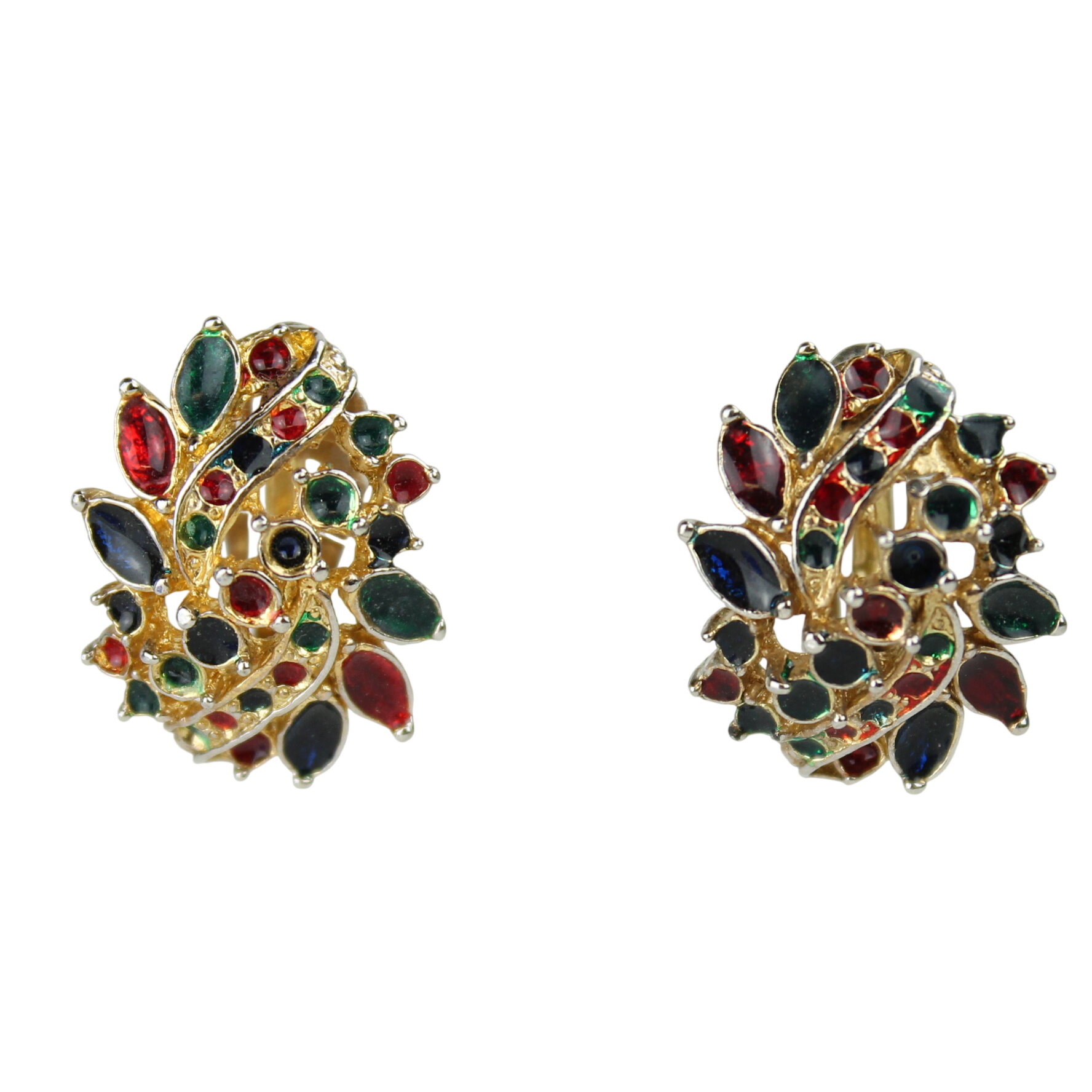 Boucles d'oreilles "Clip", Vintage - Métal doré Très bon état - 10,00 € Boucles d'oreilles "Clip", Vintage - Métal doré Très bon état reconditionné disponible sur Label Emmaüs