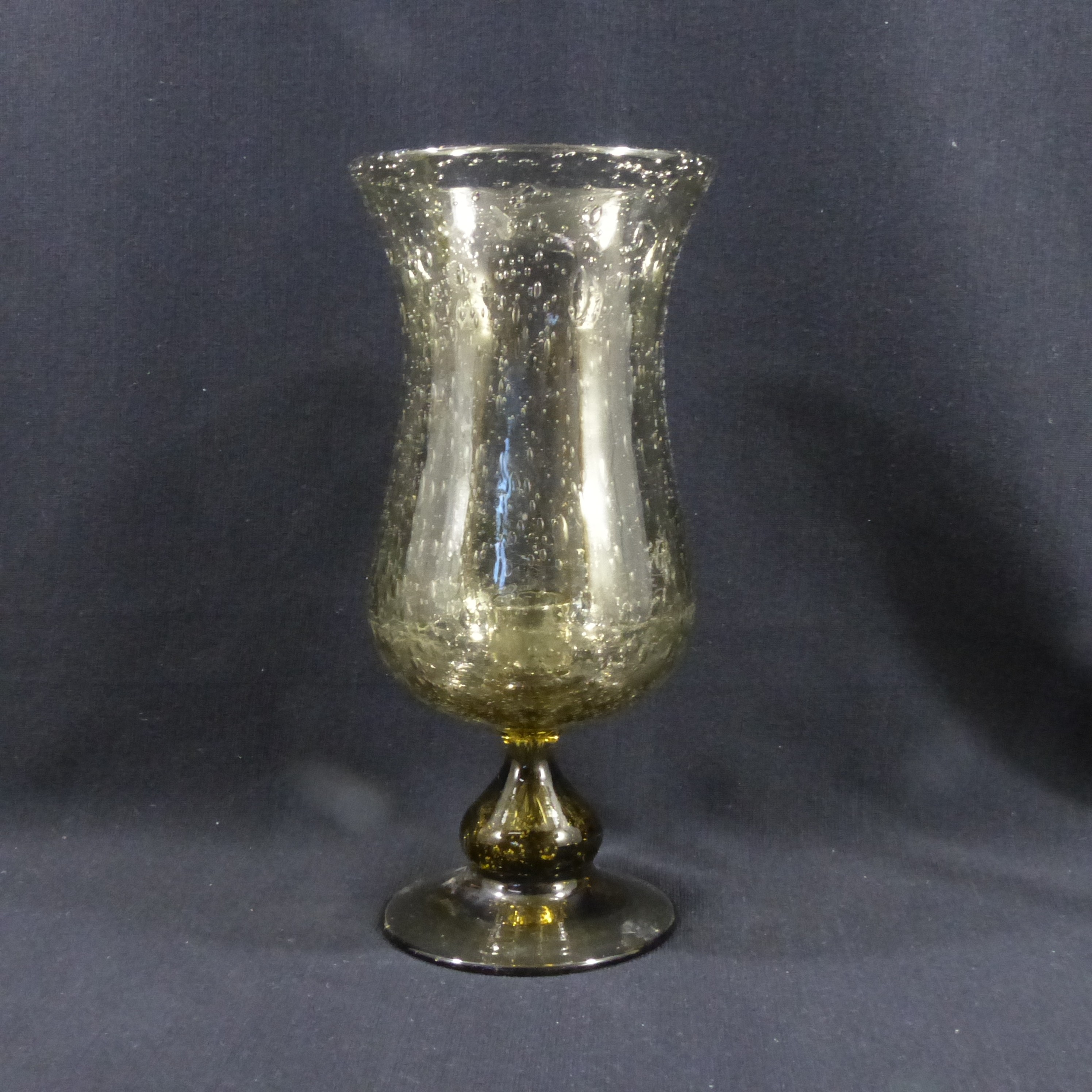 Voir photo 4 de Bougeoir en verre bullé - dans le goût de Biot Bougeoir en verre bullé - dans le goût de Biot reconditionné photo 4