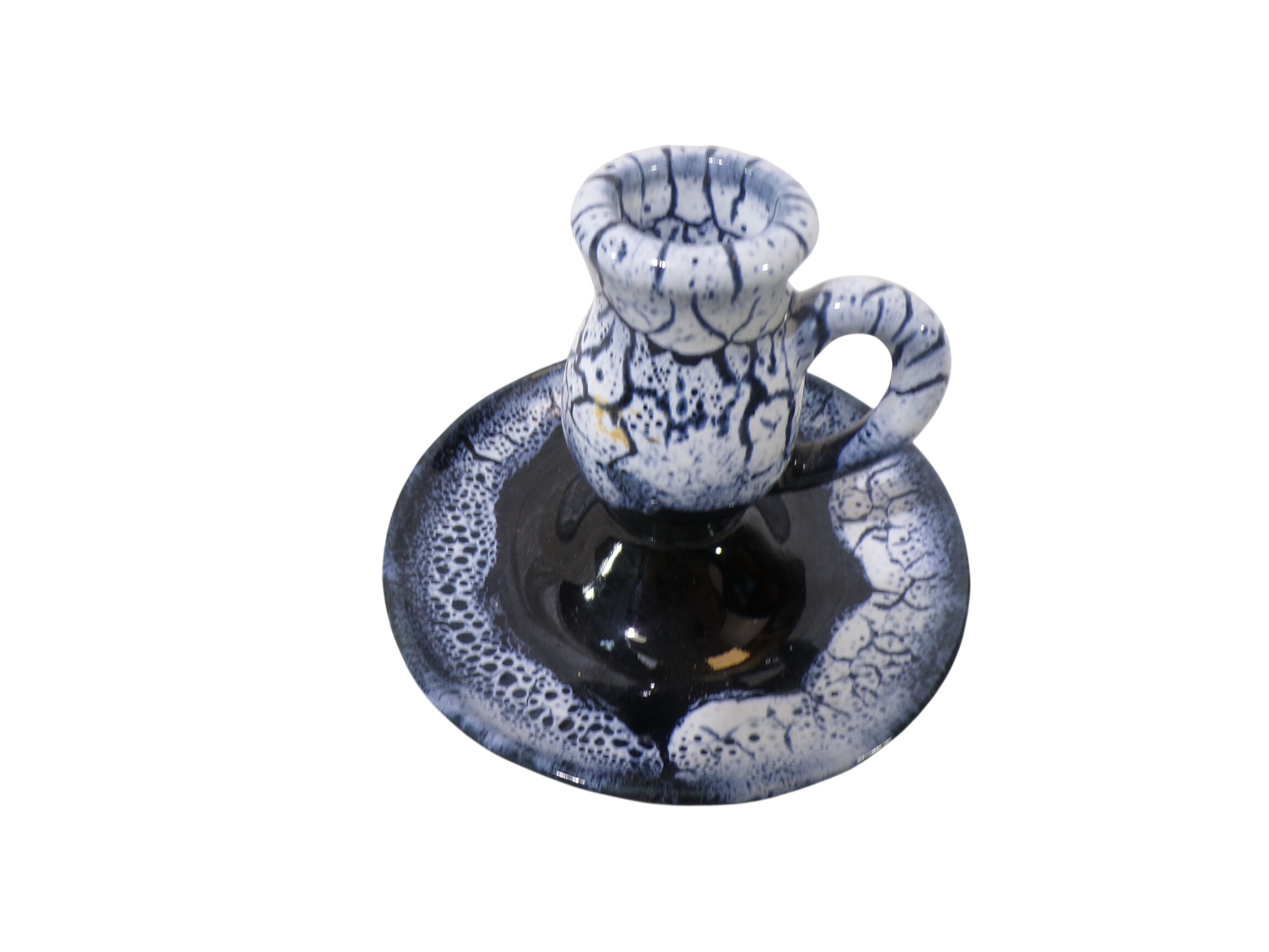 Bougeoir vintage "Rat de cave" en céramique émaillée bleu et noir Très bon état - 20,00 € Bougeoir vintage "Rat de cave" en céramique émaillée bleu et noir Très bon état reconditionné disponible sur Label Emmaüs