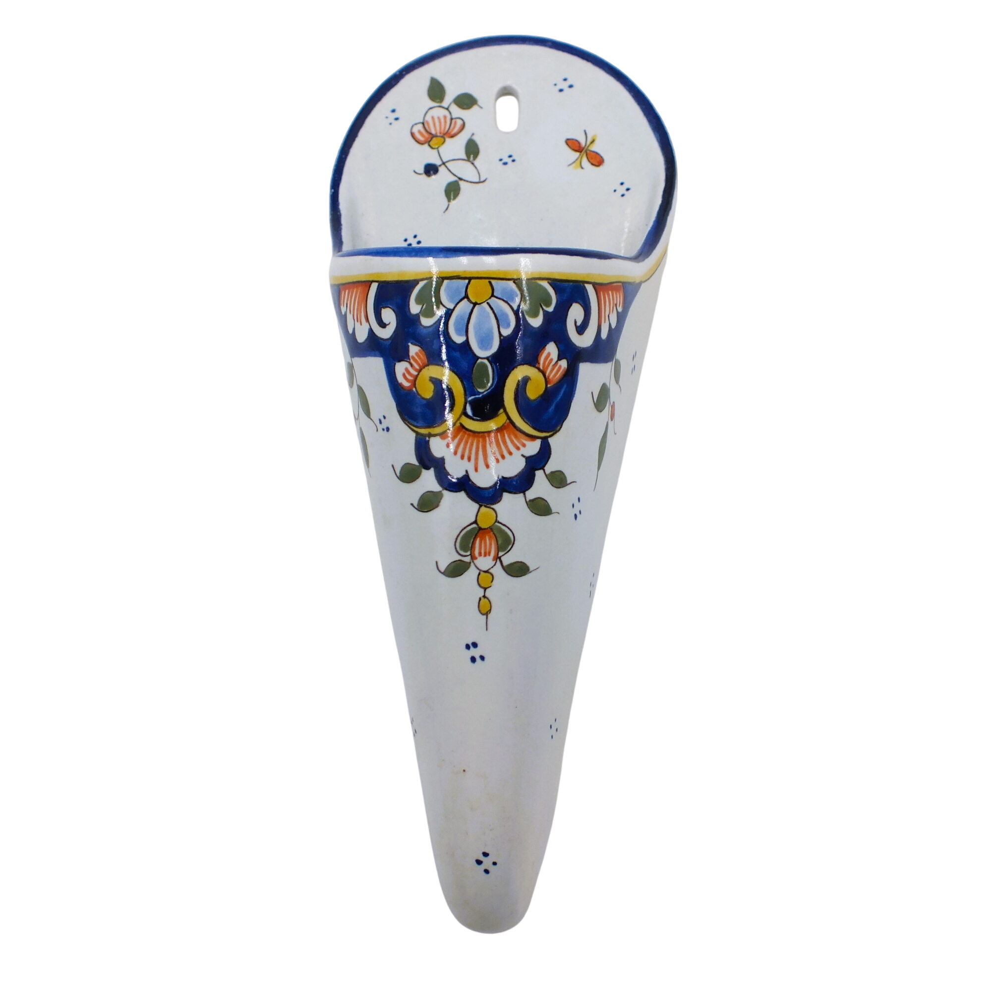 Acheter Bouquetière murale en faience aux motifs Vieux Rouen Très bon état - 11,00 € Bouquetière murale en faience aux motifs Vieux Rouen Très bon état reconditionné disponible sur Label Emmaüs