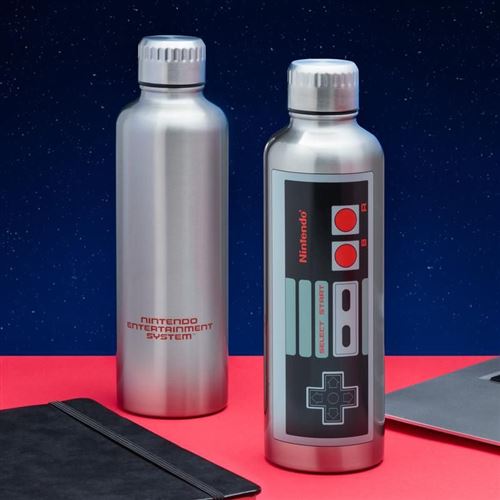 Bouteille d'eau en métal Nintendo NES État correct N/A reconditionné disponible sur Fnac