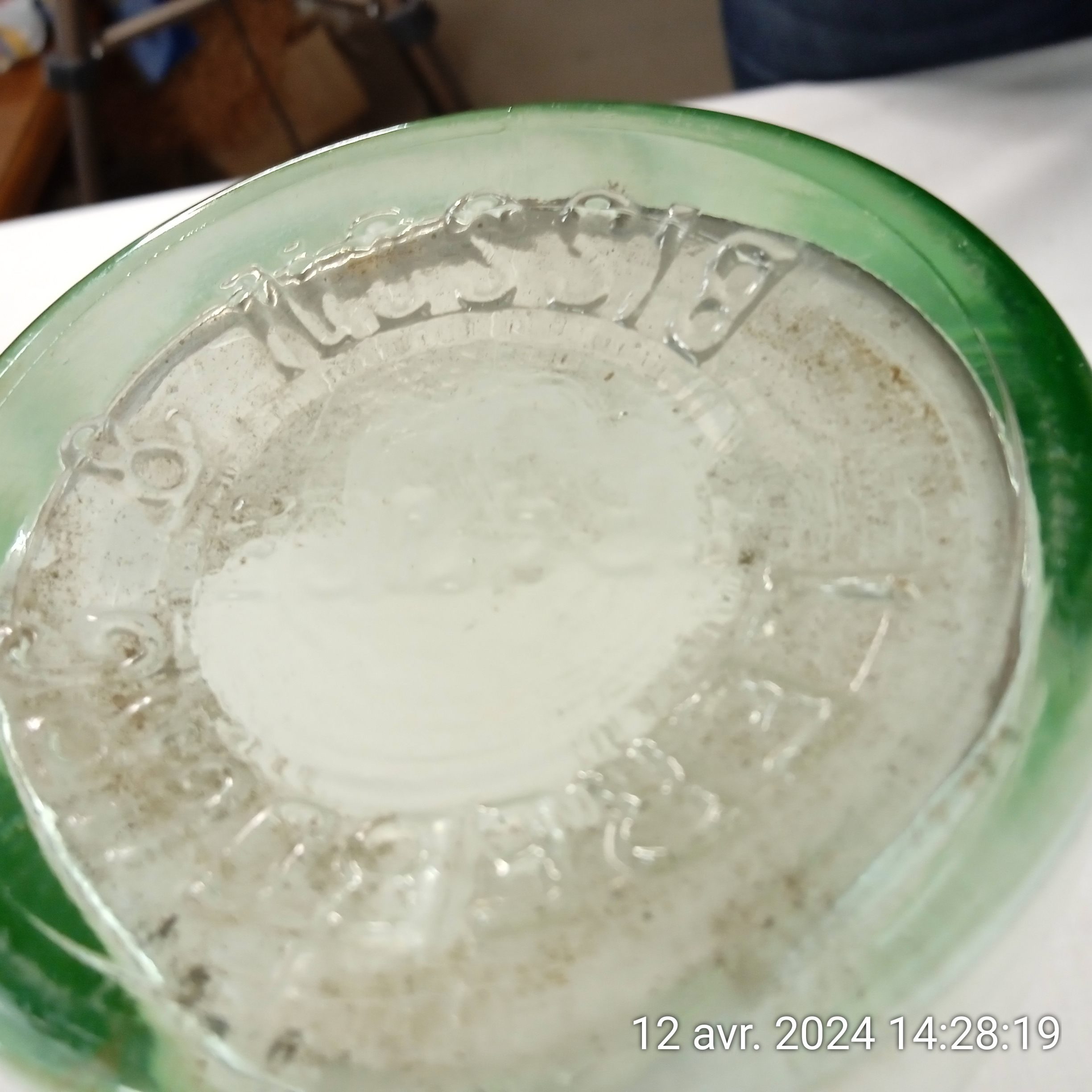 Voir photo 4 de Bouteille en verre Lerebourg et Bisson 8 Bouteille en verre Lerebourg et Bisson 8 Bon état reconditionné photo 4