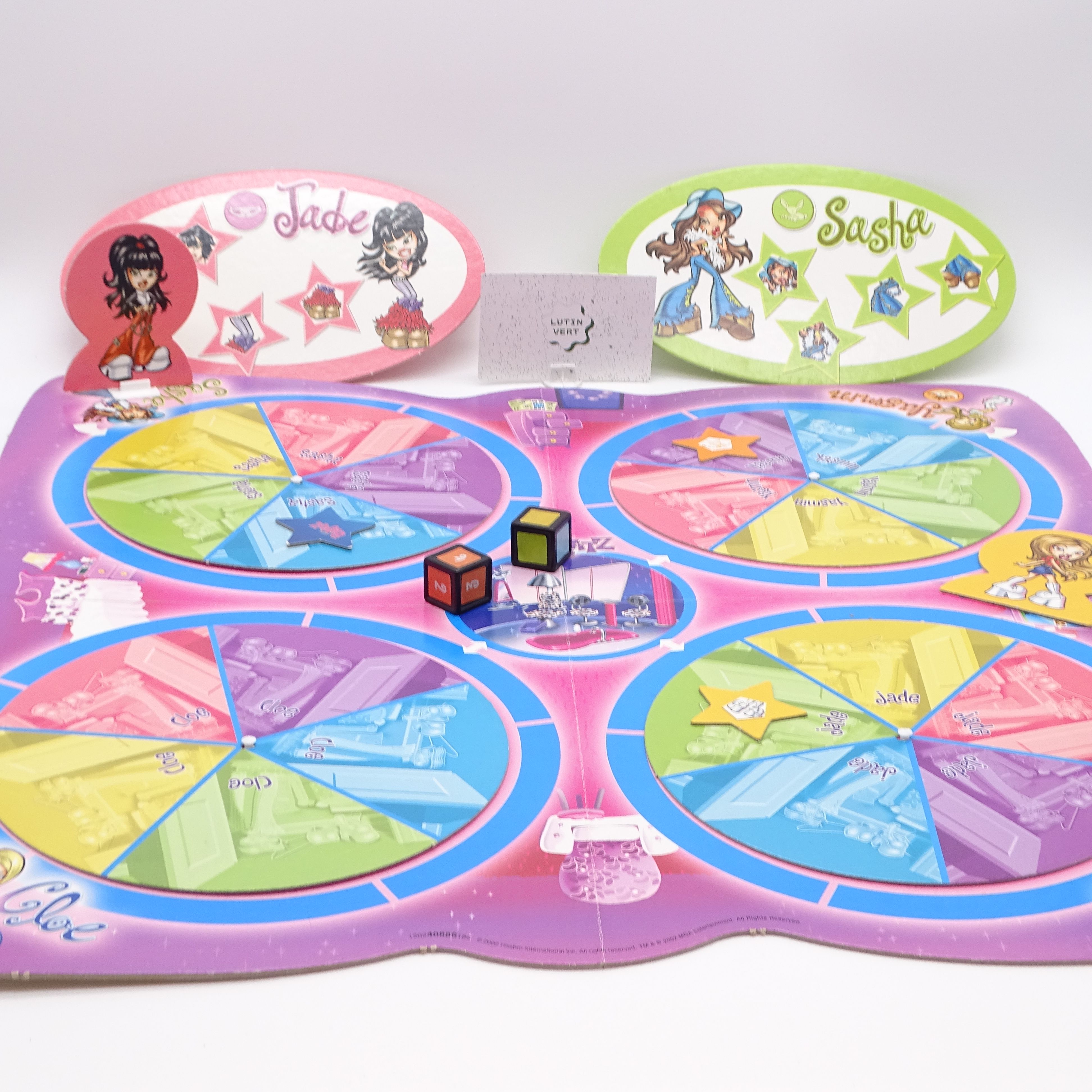 Voir photo 2 de Bratz d'occasion MB JEUX - Dès 5 ans | Ref 14070 Bratz d'occasion MB JEUX - Dès 5 ans | Ref 14070 Très bon état reconditionné photo 2