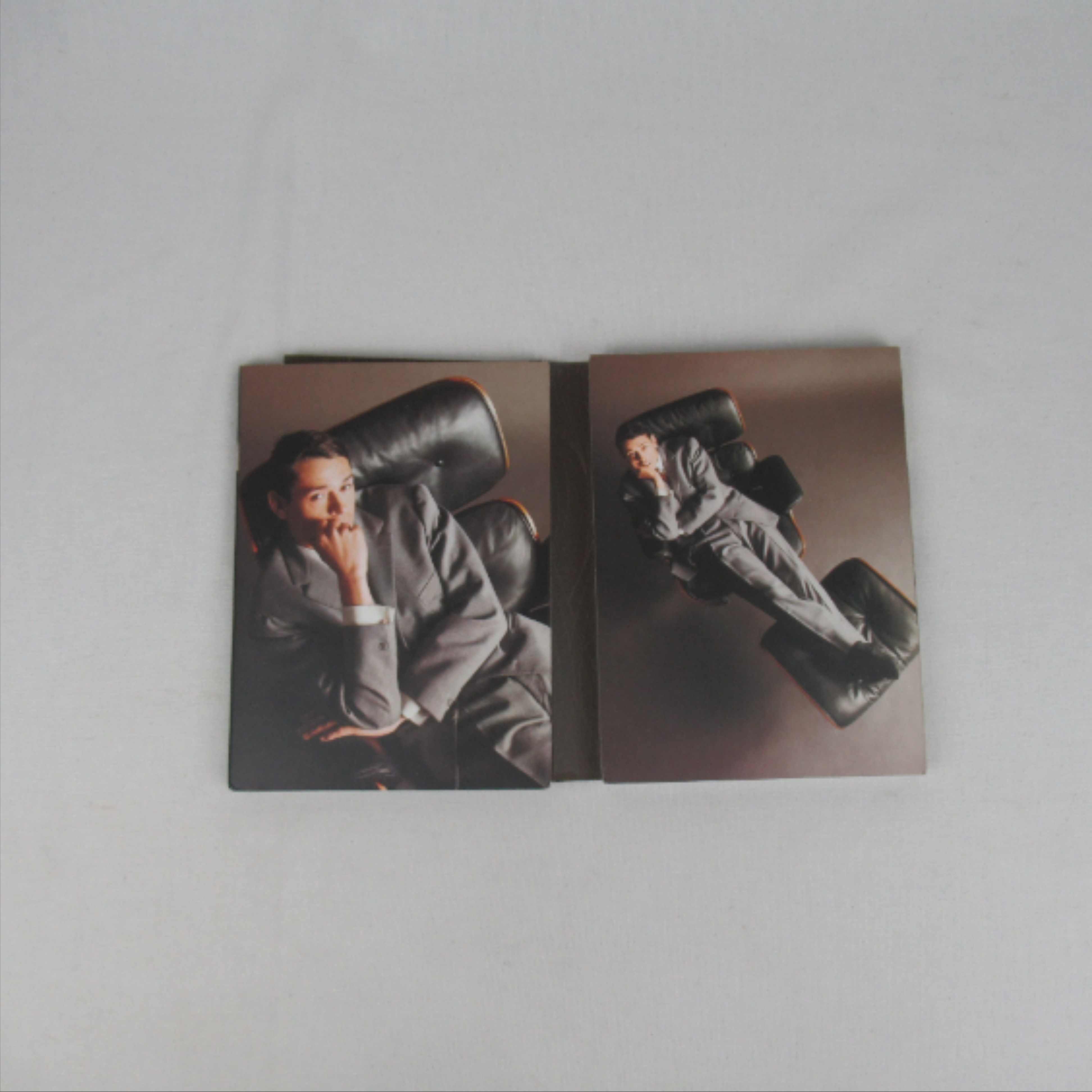 Voir photo 4 de Brel, comme quand on était beau 3 DVD's Brel, comme quand on était beau 3 DVD's Très bon état reconditionné photo 4