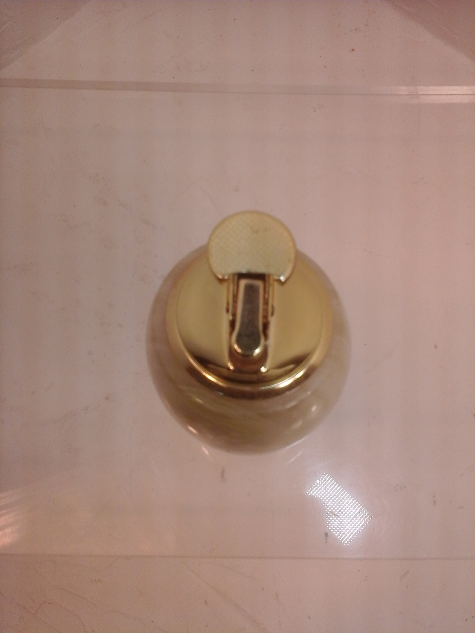Voir photo 4 de Briquet vintage marbre,style onyx vert avec mécanisme métallique. Briquet vintage marbre,style onyx vert avec mécanisme métallique. Très bon état reconditionné photo 4