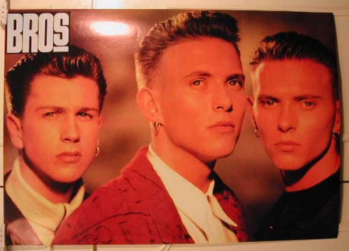Acheter Bros - 59x83 cm - AFFICHE / POSTER État correct - 17,99 € Bros - 59x83 cm - AFFICHE / POSTER État correct N/A reconditionné disponible sur Fnac