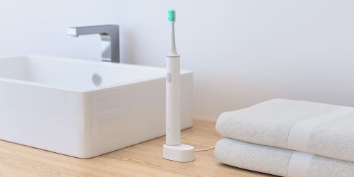 Brosse à dents électrique Xiaomi Mi Smart T500 Blanc État correct Xiaomi reconditionné disponible sur Fnac