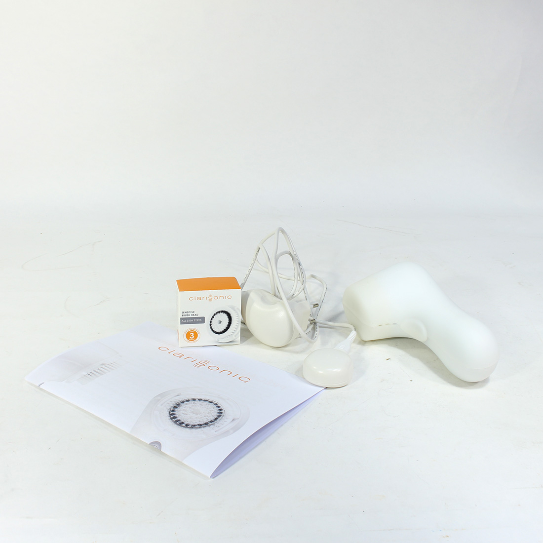 Brosse pour le visage Clarisonic Mia 2 Bon état - 25,00 € Brosse pour le visage Clarisonic Mia 2 Bon état reconditionné disponible sur Label Emmaüs