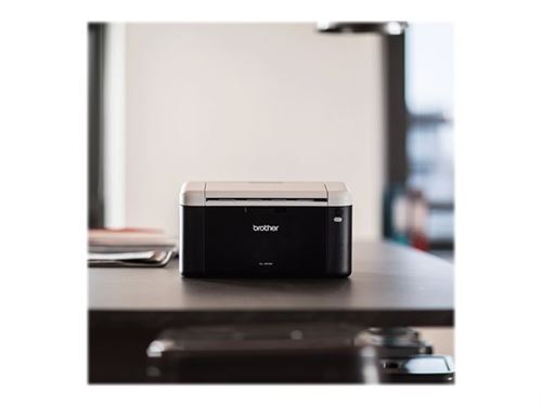 Brother HL-1212W - Imprimante - Noir et blanc - laser - A4/Legal - 2400 x 600 ppp - jusqu'à 20 ppm - capacité : 150 feuilles - USB 2.0, Wi-Fi(n) État correct Brother reconditionné disponible sur Fnac