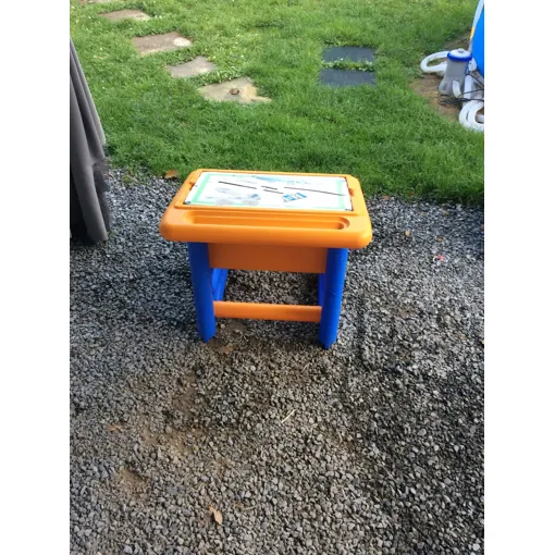 bureau enfant garçon ou fille Bon état reconditionné disponible sur Rakuten