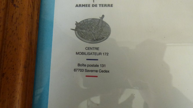 Voir photo 5 de Cadre contenant une enveloppe de l'armée de terre des 20 ans du Centre Mobilisateur 172 - 8 mai 1993 Cadre contenant une enveloppe de l'armée de terre des 20 ans du Centre Mobilisateur 172 - 8 mai 1993 Bon état reconditionné photo 5