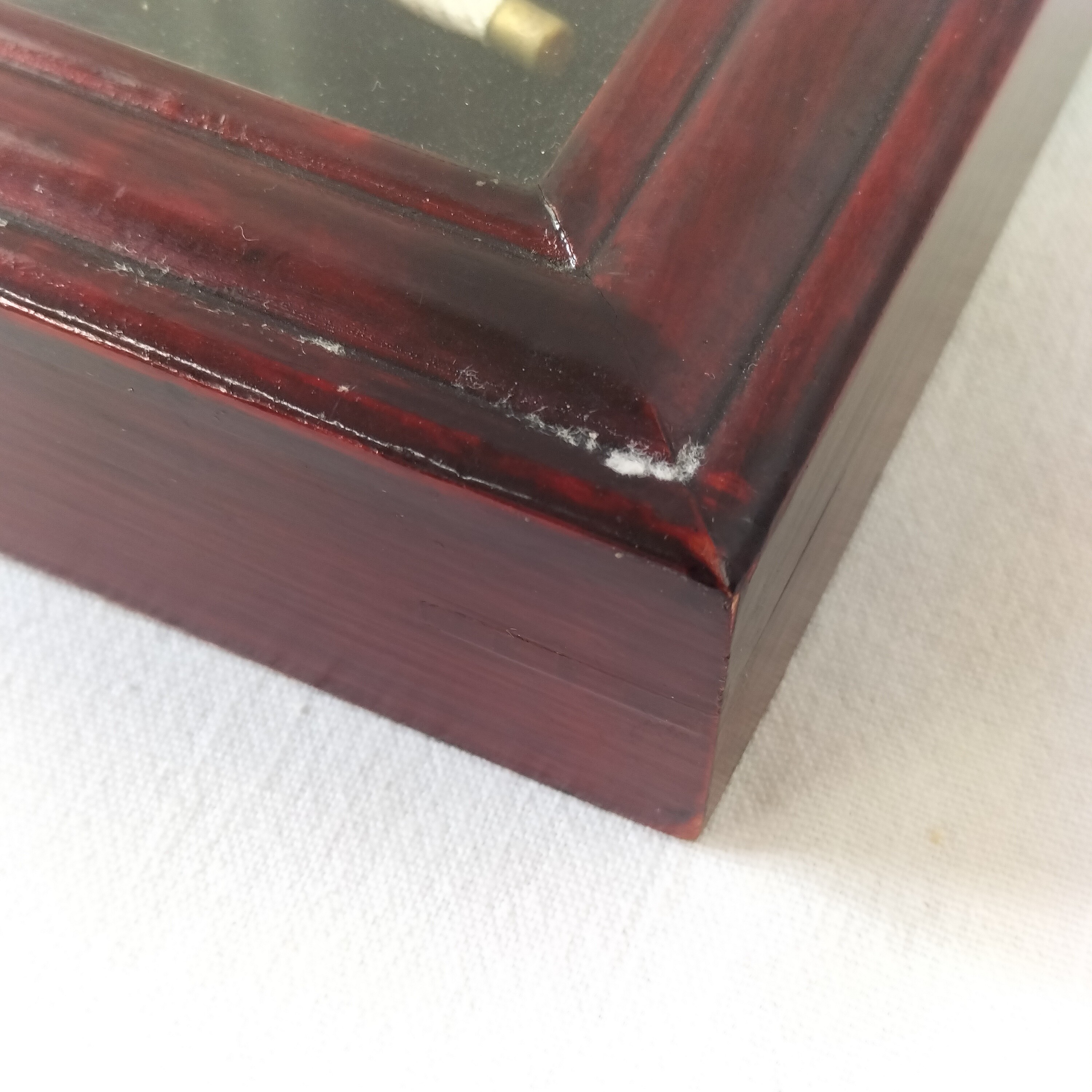Voir photo 16 de Cadre vitrine de nœuds marins avec voilier – Bois & verre Cadre vitrine de nœuds marins avec voilier – Bois & verre Bon état reconditionné photo 16