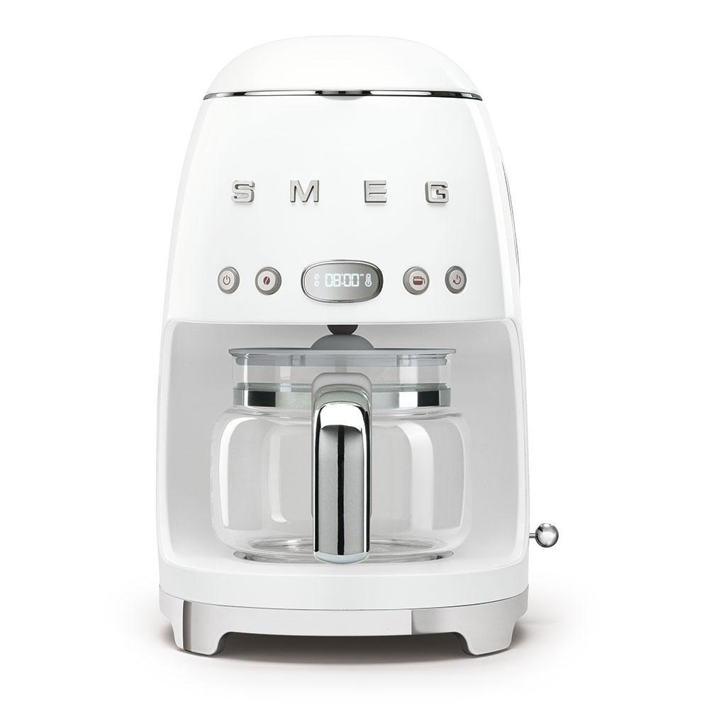 Cafetière Compatible Nespresso Smeg DCF02WHEU L - Blanc Reconditionné - 180,00 € Cafetière Compatible Nespresso Smeg DCF02WHEU L - Blanc Reconditionné Smeg reconditionné disponible sur Backmarket