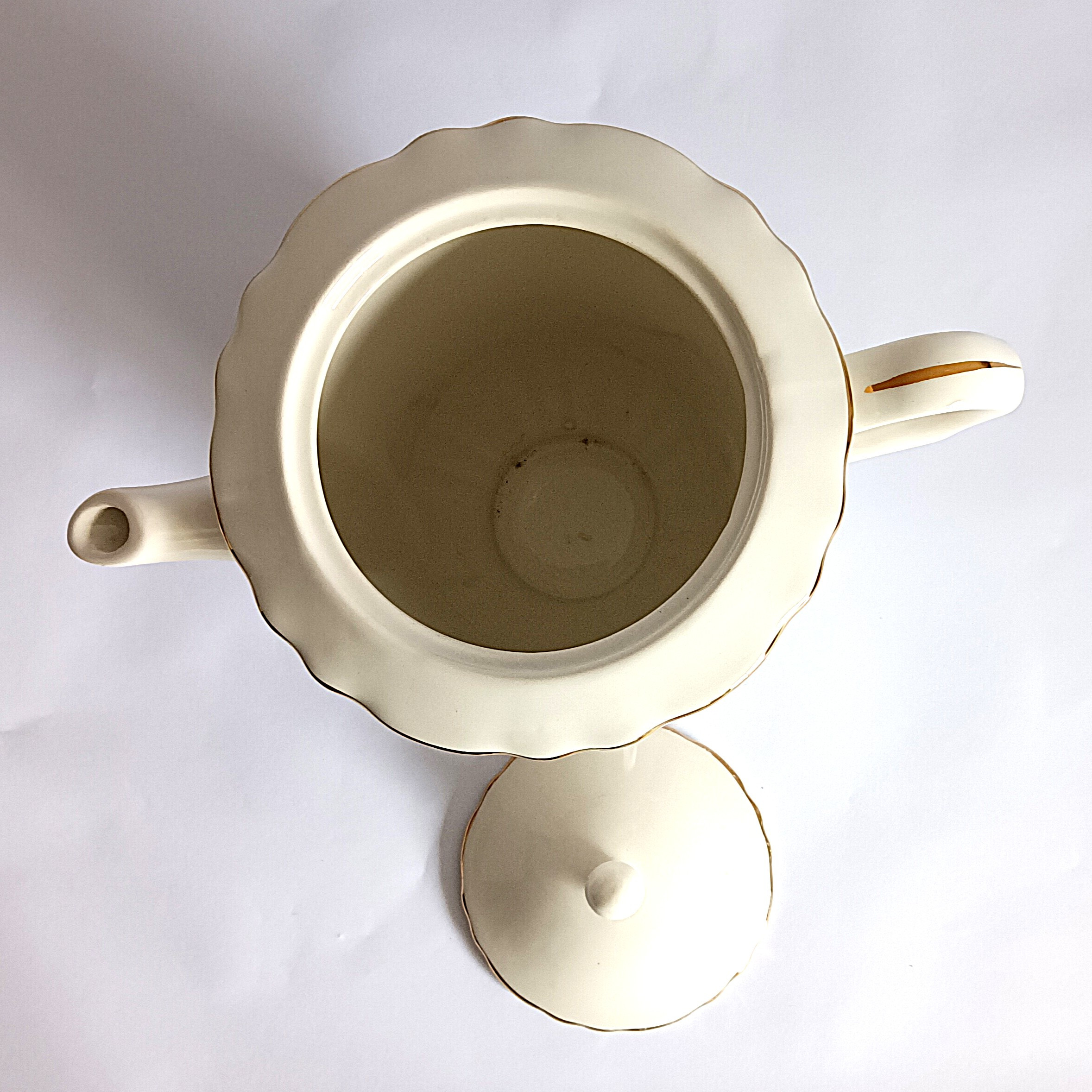 Voir photo 2 de Cafetière en céramique Salins France – décor fleuri et bordures dorées Cafetière en céramique Salins France – décor fleuri et bordures dorées reconditionné photo 2