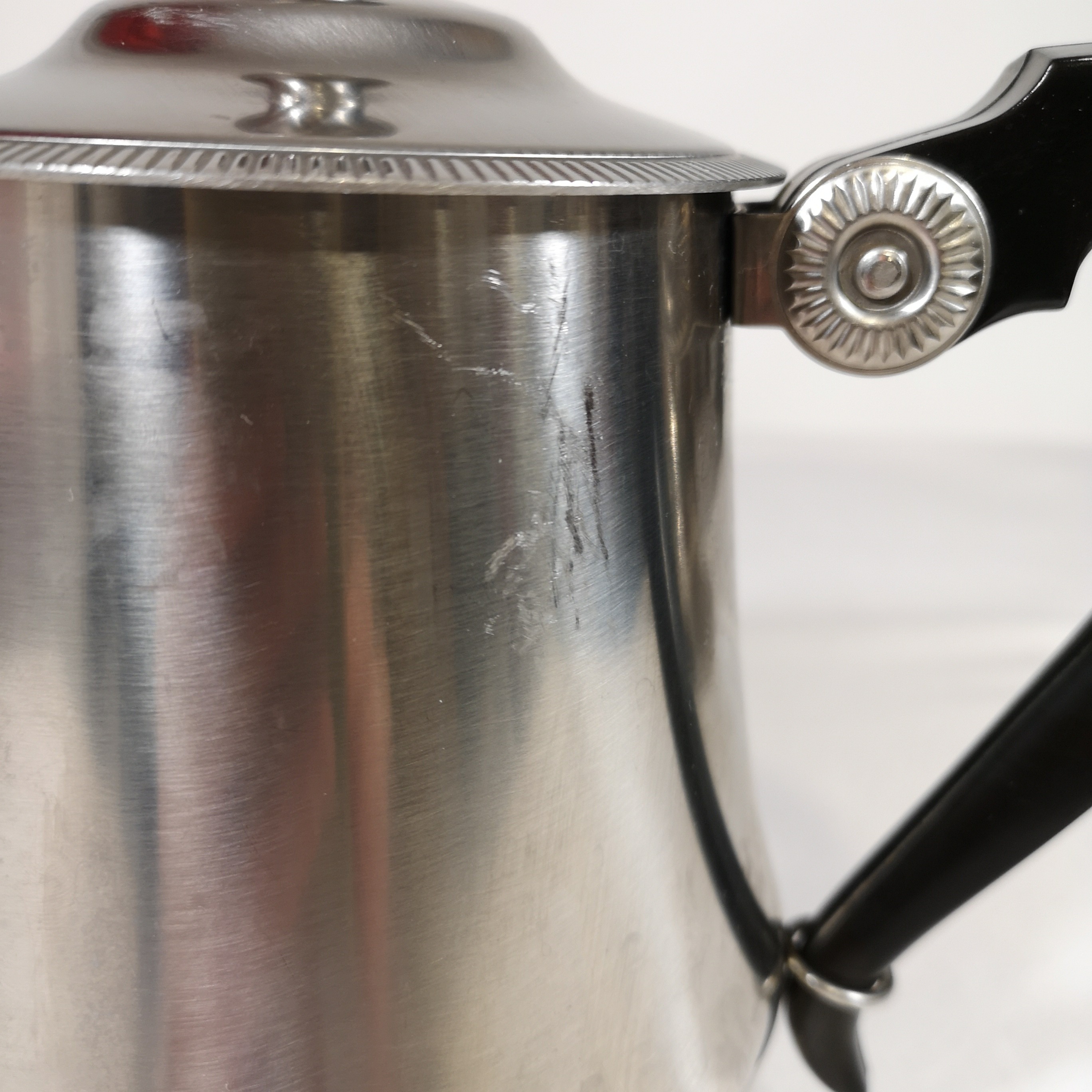 Voir photo 4 de Cafetière et sucrier Vintage en Inox Létang Remy Cafetière et sucrier Vintage en Inox Létang Remy Bon état reconditionné photo 4
