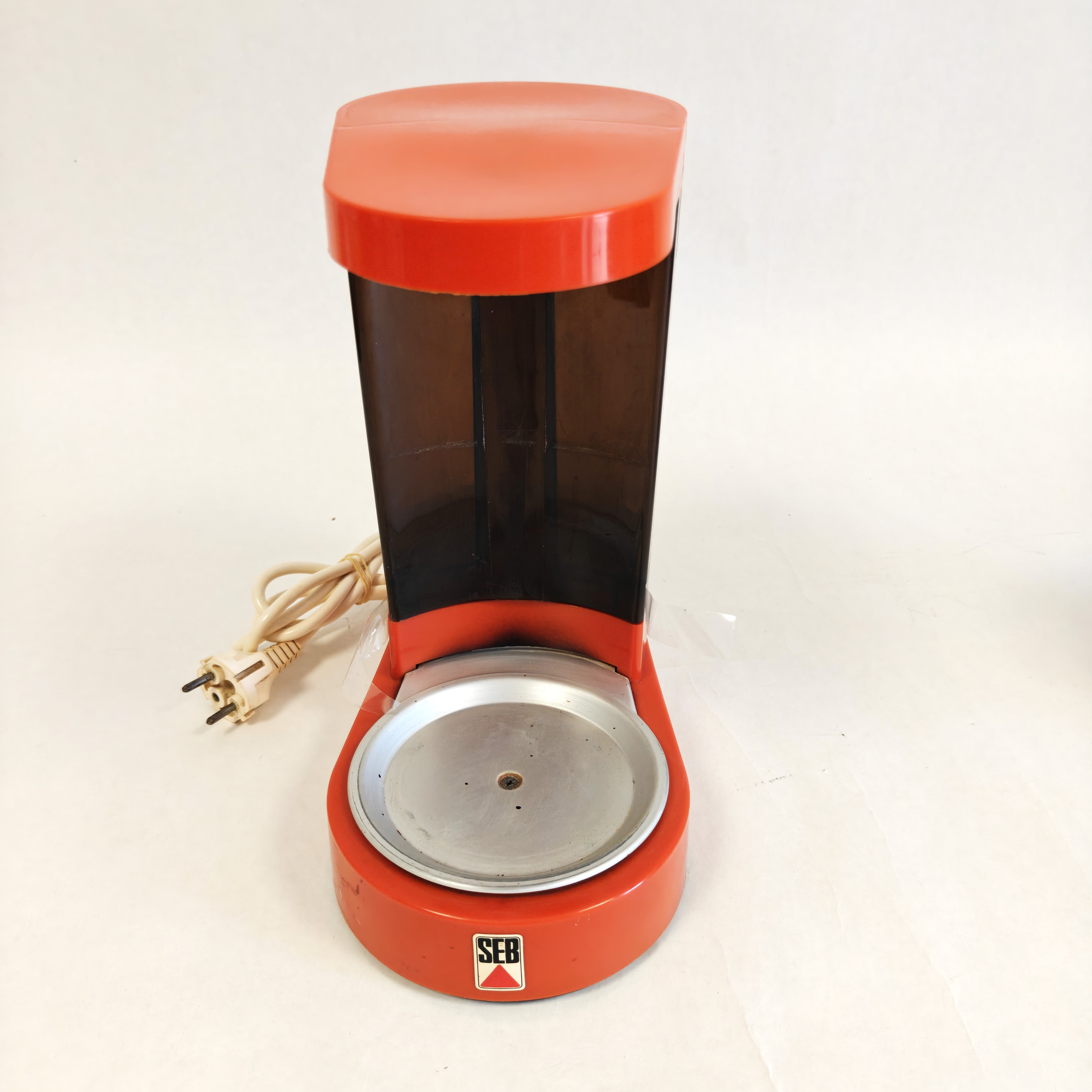 Voir photo 2 de Cafetière filtre électrique SEB Filtre 10.15 T Orange vintage Année 1978 Cafetière filtre électrique SEB Filtre 10.15 T Orange vintage Année 1978 Très bon état reconditionné photo 2