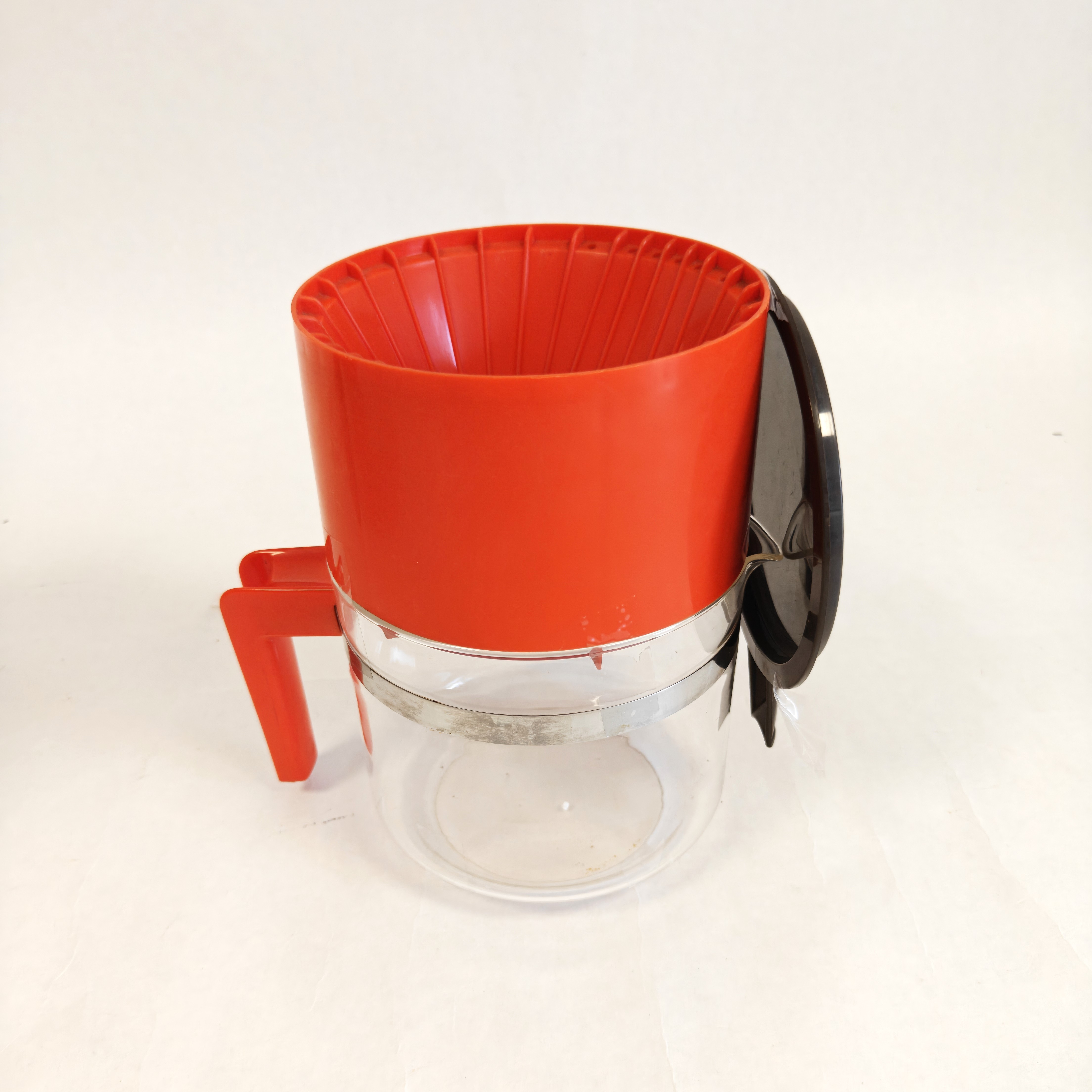 Voir photo 8 de Cafetière filtre électrique SEB Filtre 10.15 T Orange vintage Année 1978 Cafetière filtre électrique SEB Filtre 10.15 T Orange vintage Année 1978 Très bon état reconditionné photo 8