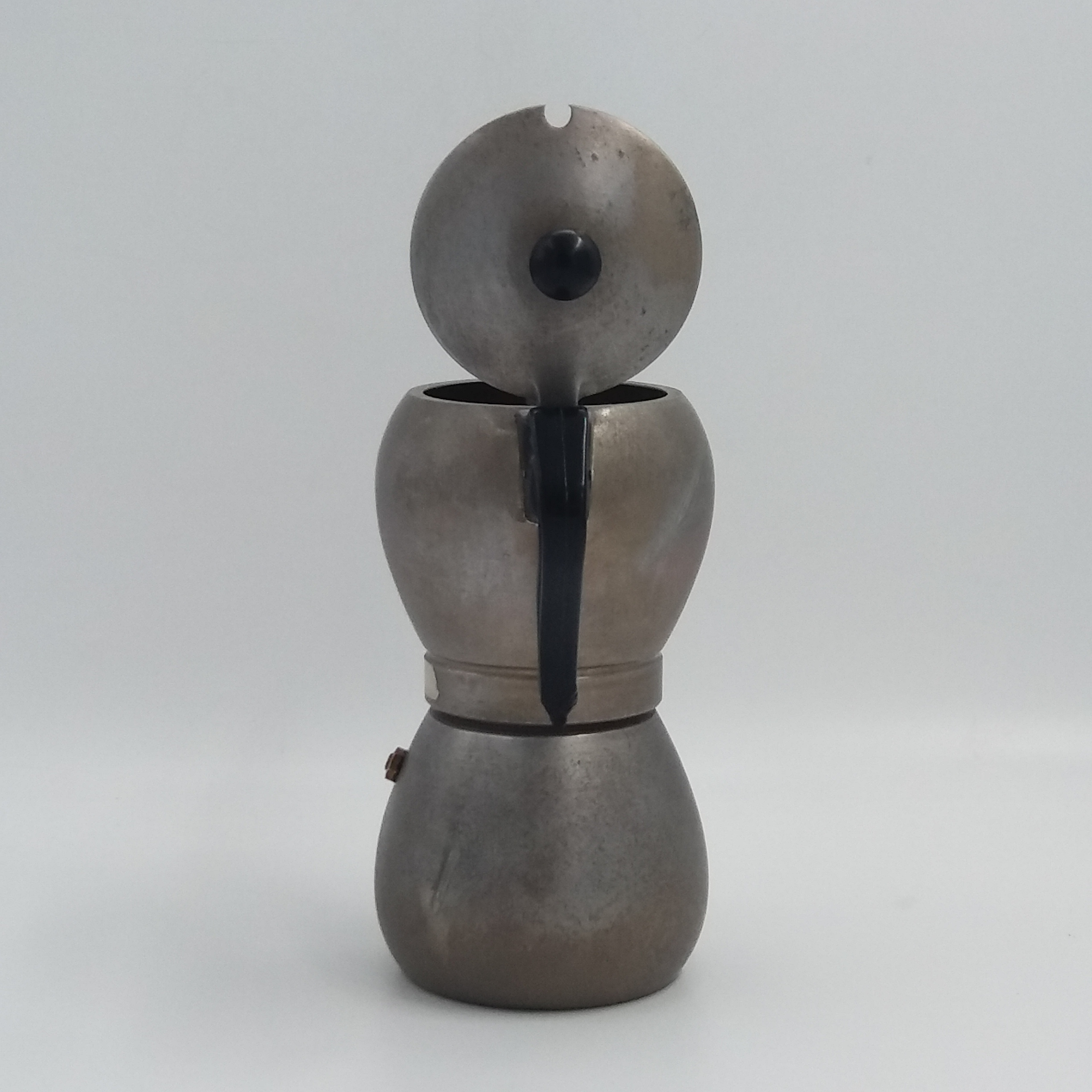 Voir photo 3 de Cafetière italienne expresso « La Signora ». Vintage 50’- 60’. Aluminium et bakélite. Cafetière italienne expresso « La Signora ». Vintage 50’- 60’. Aluminium et bakélite. Bon état reconditionné photo 3