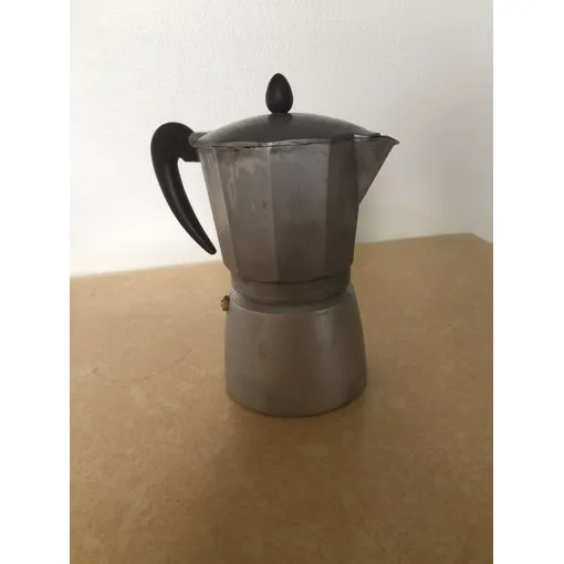 Cafetiere Italienne Bon état reconditionné disponible sur Rakuten