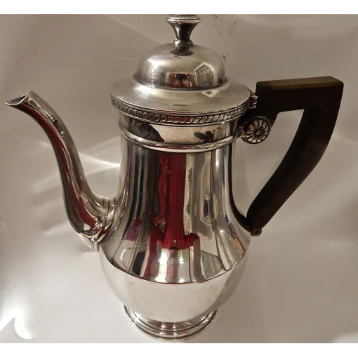 Cafetière Marine Nationale Métal Argenté Motif Cordages occasion - 375,00 € Cafetière Marine Nationale Métal Argenté Motif Cordages occasion reconditionné disponible sur Rakuten