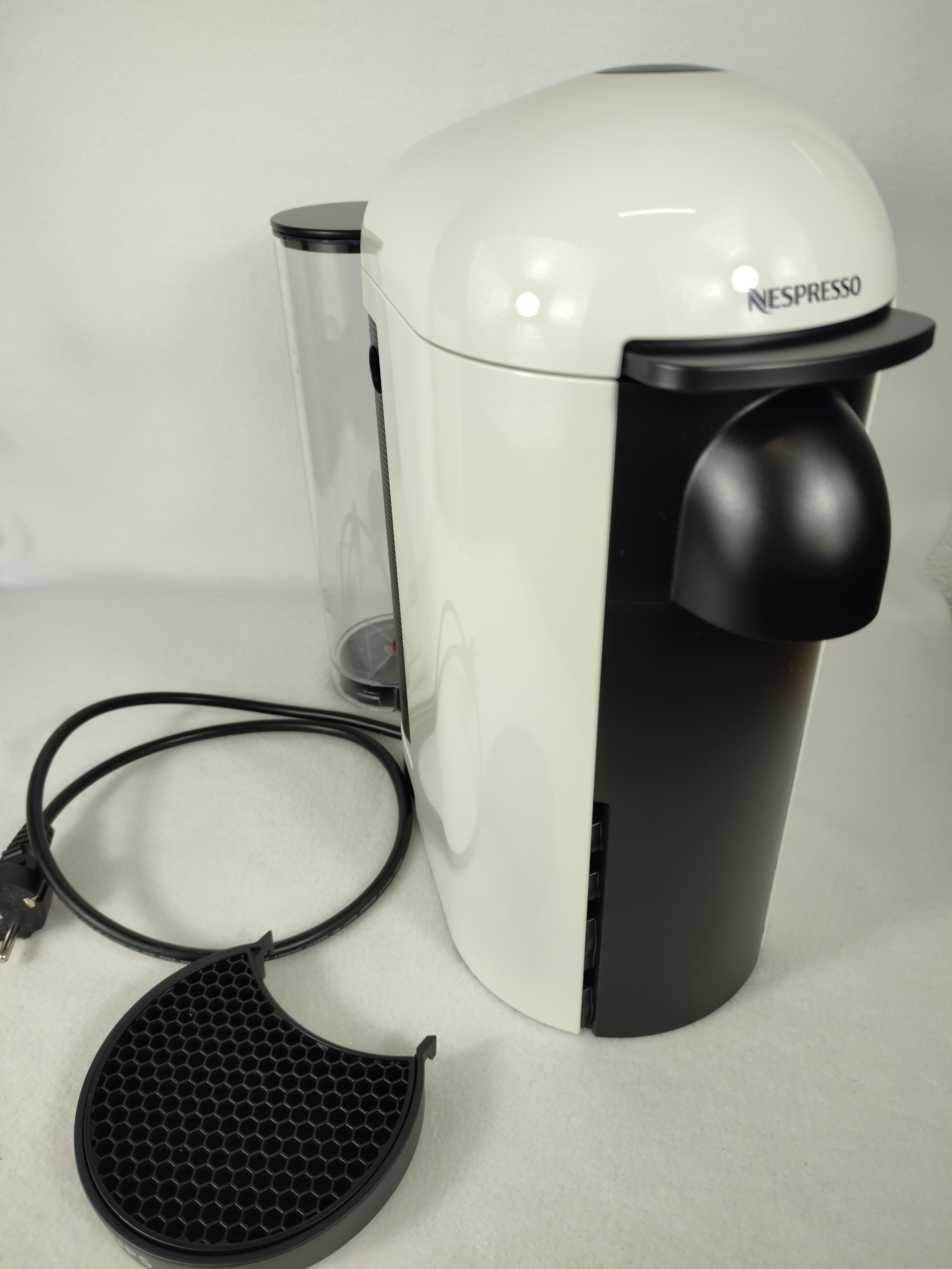 Voir photo 2 de Cafetière Nespresso Krups Type XN903 Cafetière Nespresso Krups Type XN903 Très bon état reconditionné photo 2