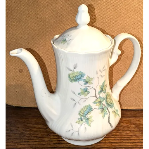 Cafetière Porcelaine Fleurie Winterling Bon état reconditionné disponible sur Rakuten