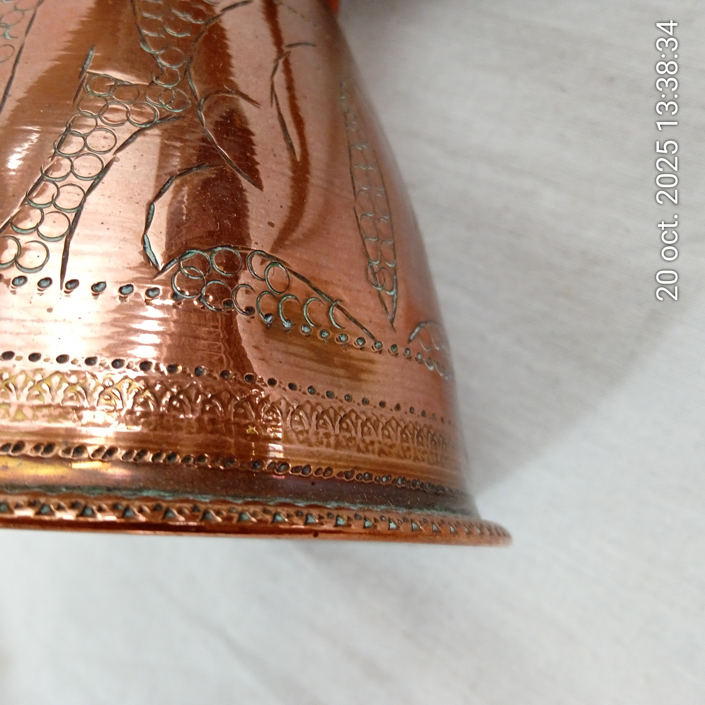 Voir photo 4 de Cafetière turc avec sucrier en relief oriental en cuivre faite à la main Cafetière turc avec sucrier en relief oriental en cuivre faite à la main Bon état reconditionné photo 4