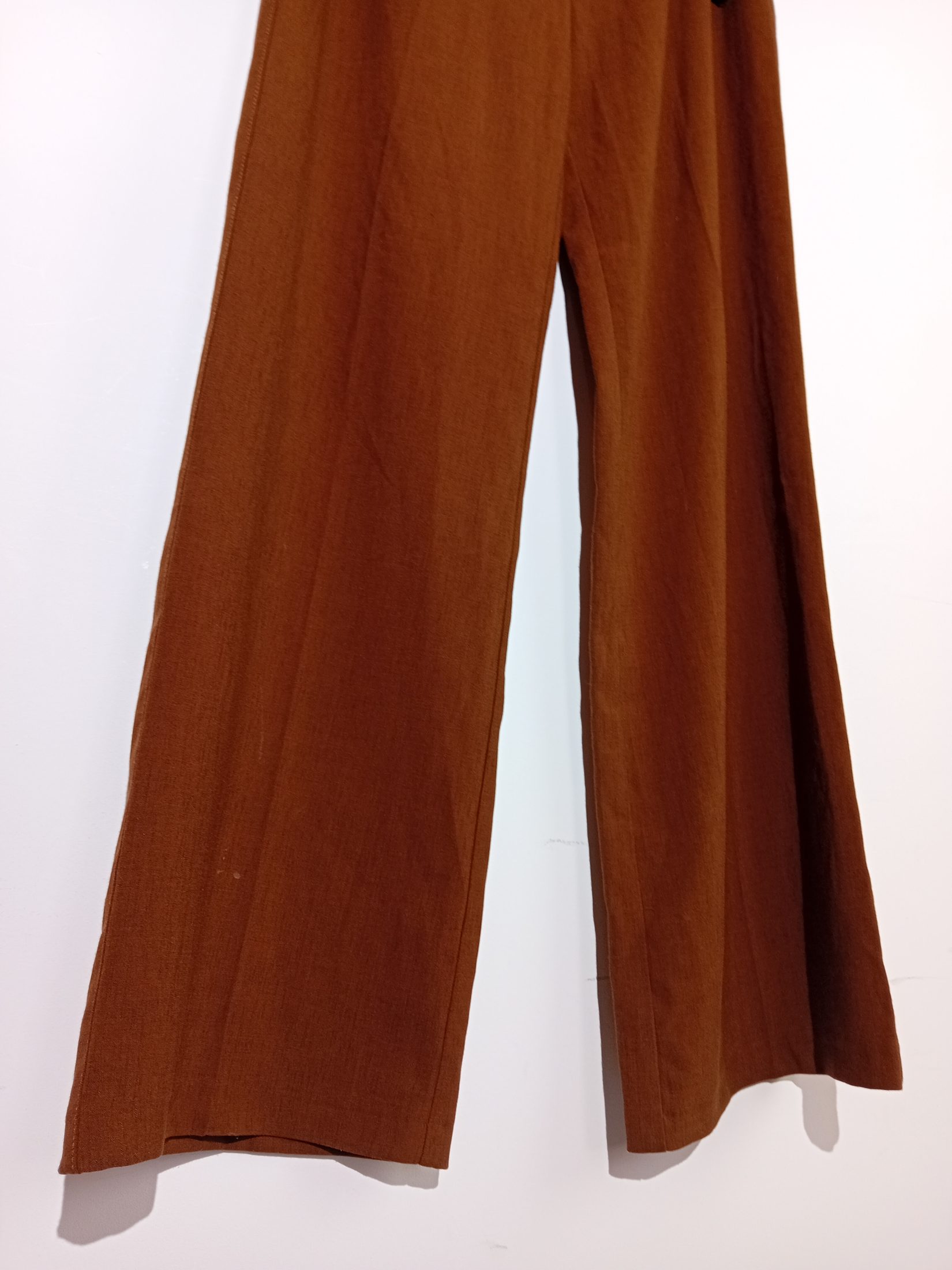 Voir photo 4 de Camaïeu Pantalon Large Camel (T6154) Camaïeu Pantalon Large Camel (T6154) Très bon état reconditionné photo 4