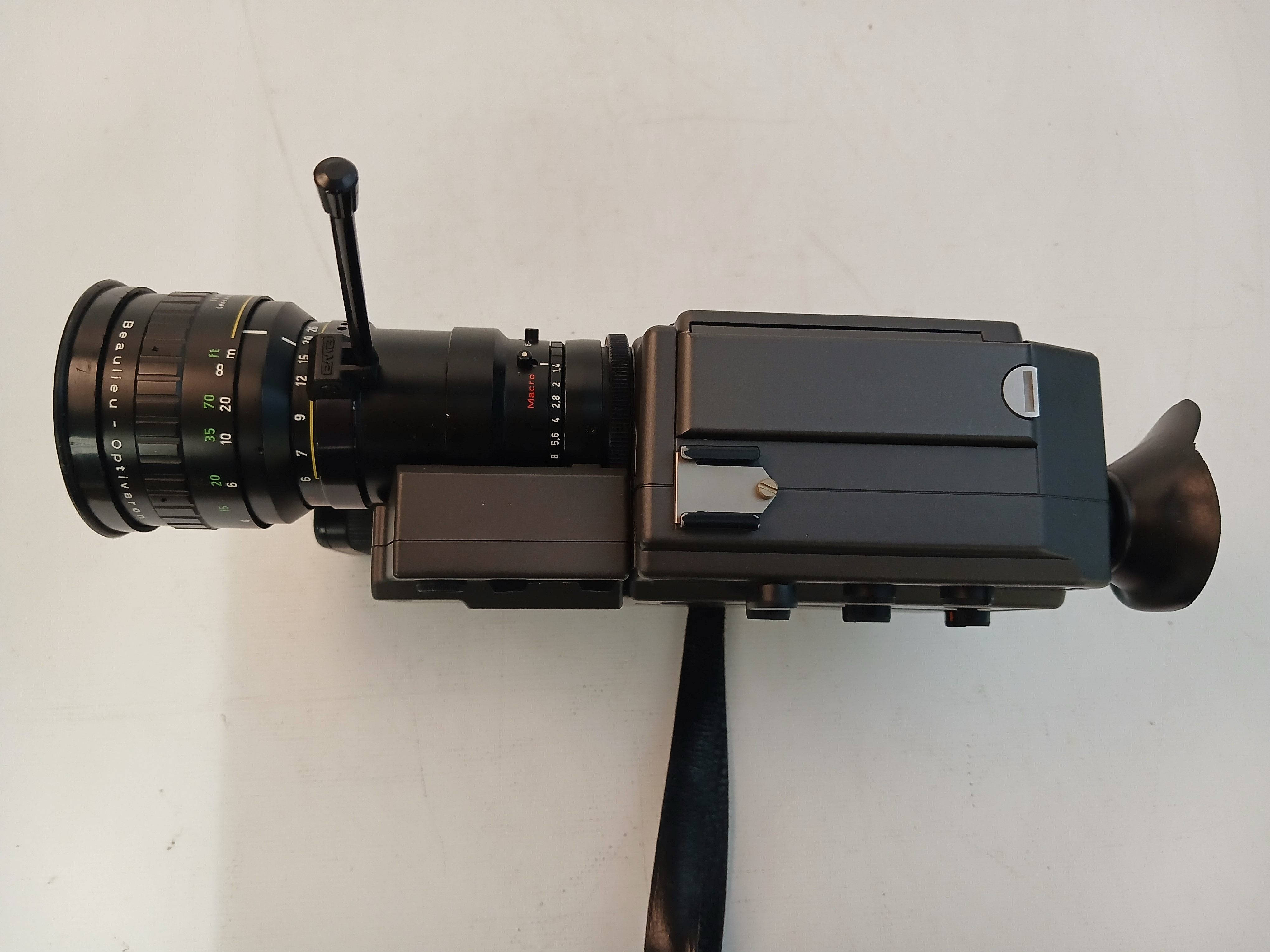 Voir photo 11 de Caméra Beaulieu Super 8 sonore 6008 S + objectif Schneider Caméra Beaulieu Super 8 sonore 6008 S + objectif Schneider reconditionné photo 11