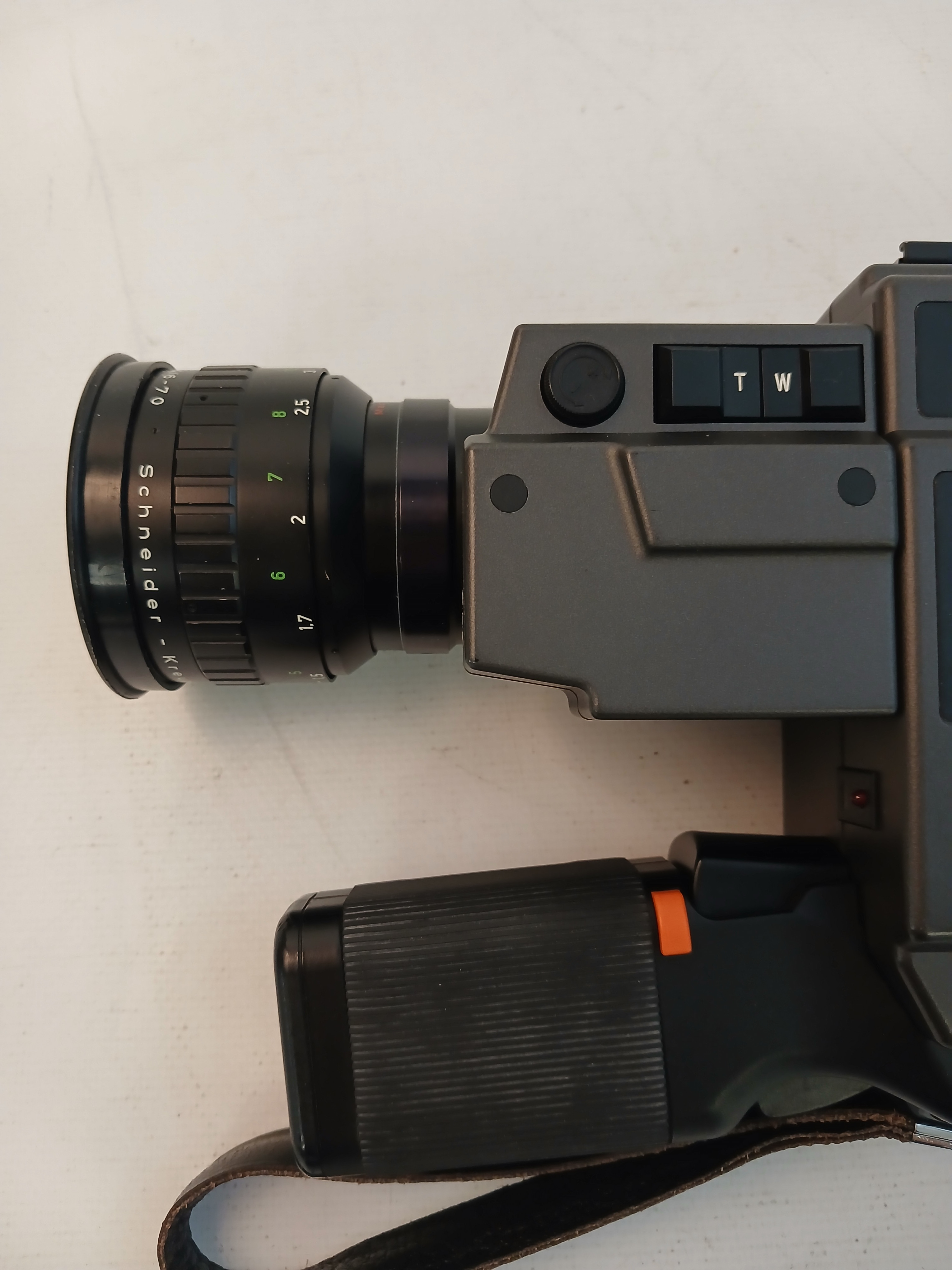 Voir photo 4 de Caméra Beaulieu Super 8 sonore 6008 S + objectif Schneider Caméra Beaulieu Super 8 sonore 6008 S + objectif Schneider reconditionné photo 4