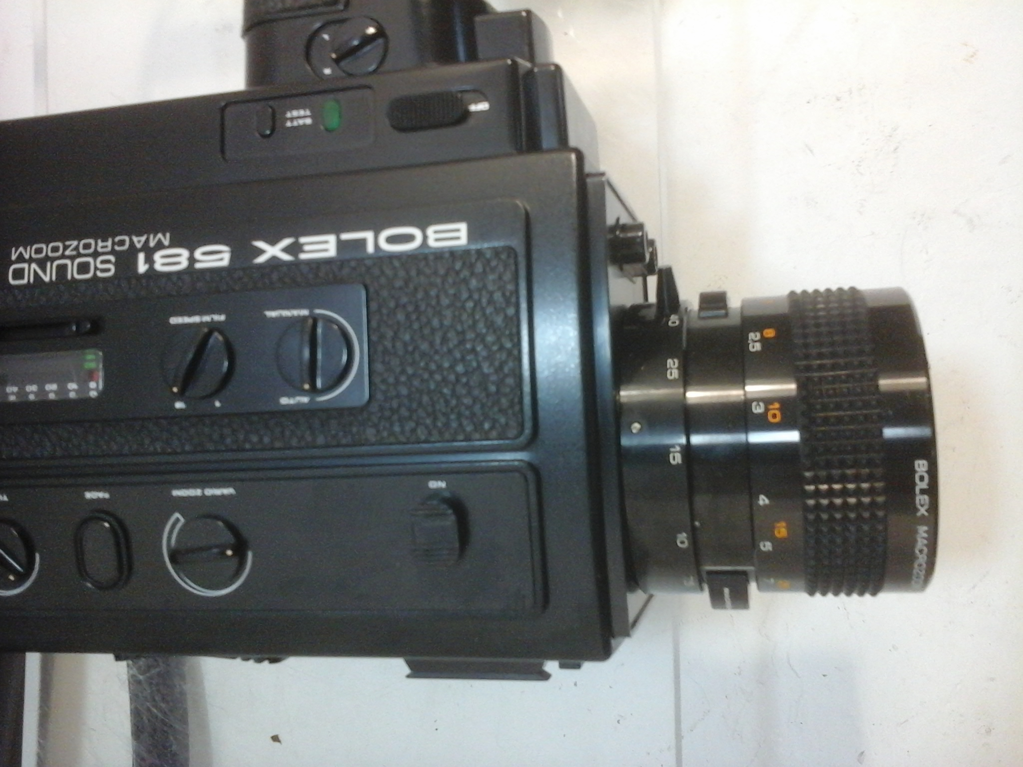 Voir photo 3 de Camera Bolex 581 Camera Bolex 581 reconditionné photo 3