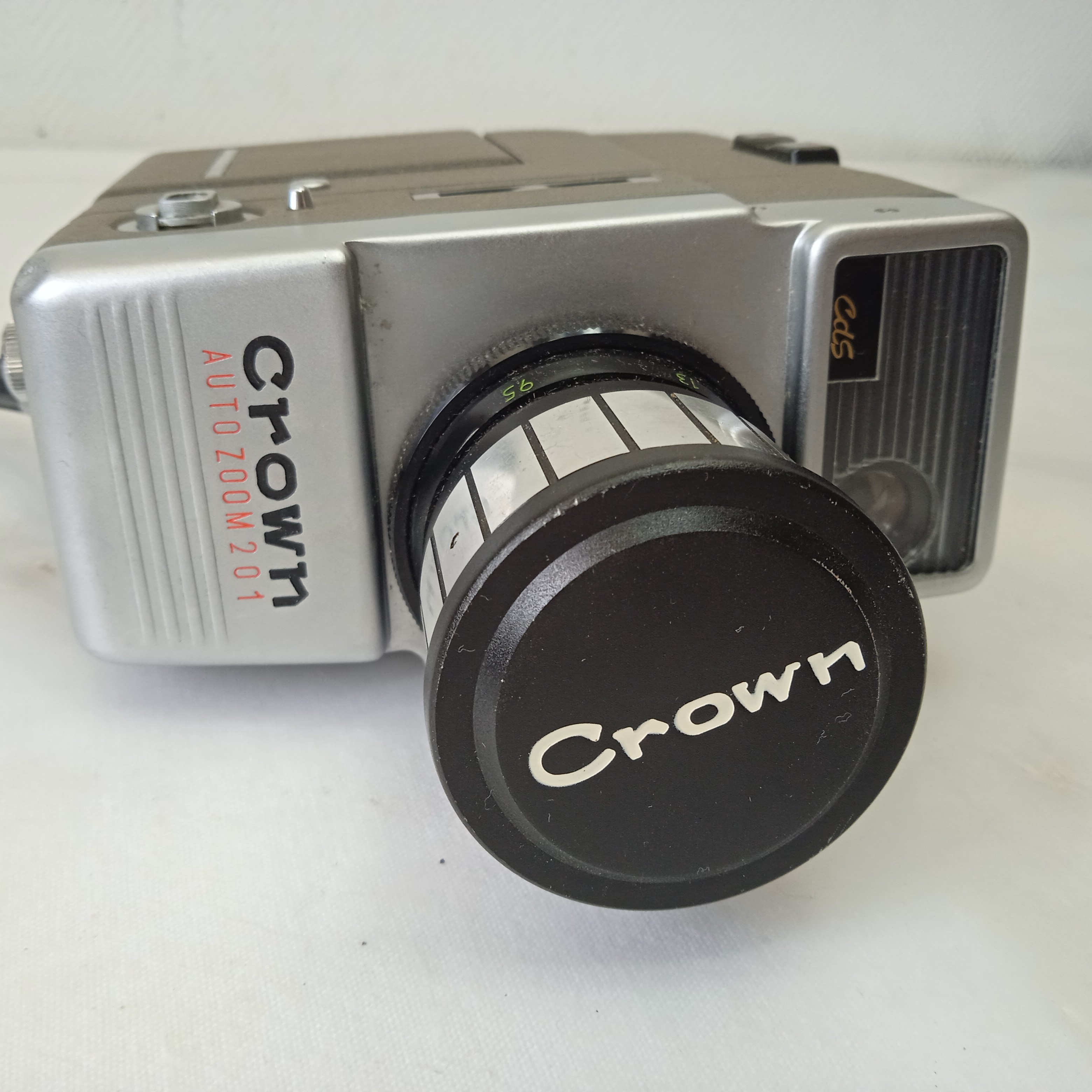 Voir photo 6 de Camera Crown Auto Zoom 201, Japon années 1950 Camera Crown Auto Zoom 201, Japon années 1950 état correct reconditionné photo 6