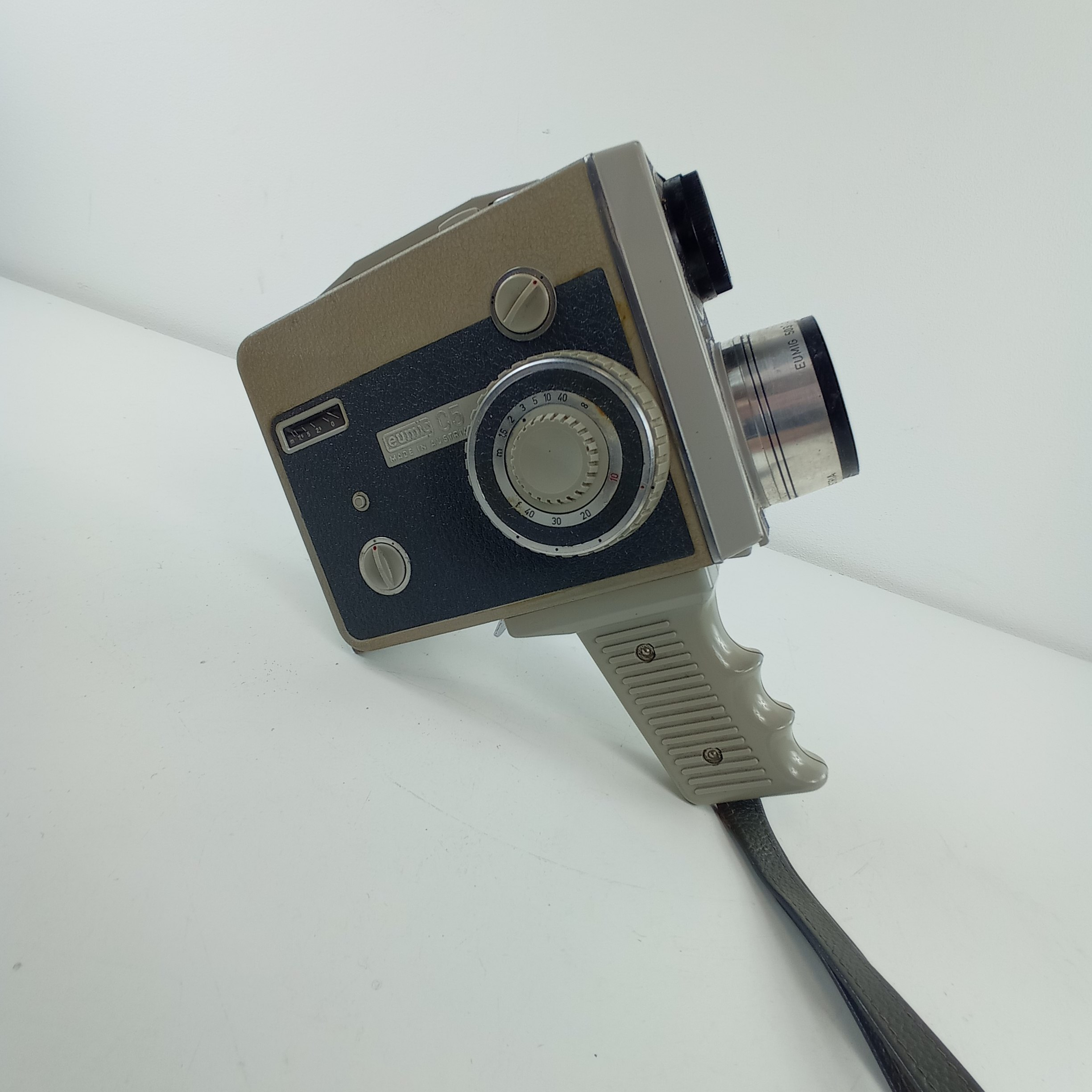 Voir photo 2 de Caméra EUMIG C5 , Caméra EUMIG C5 , très bon état reconditionné photo 2