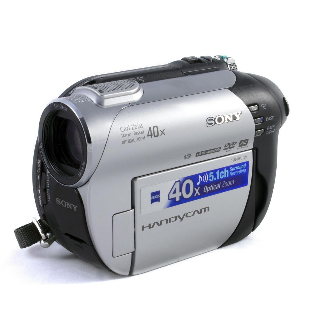 Caméra Sony DCR-DVD109E - Argent/Noir Reconditionné - 199,00 € Caméra Sony DCR-DVD109E - Argent/Noir Reconditionné Sony reconditionné disponible sur Backmarket | Dero