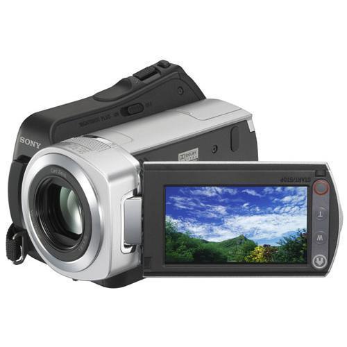 Caméra Sony DCR-SR35 - Gris/Noir Reconditionné - 249,00 € Caméra Sony DCR-SR35 - Gris/Noir Reconditionné Sony reconditionné disponible sur Backmarket | Dero