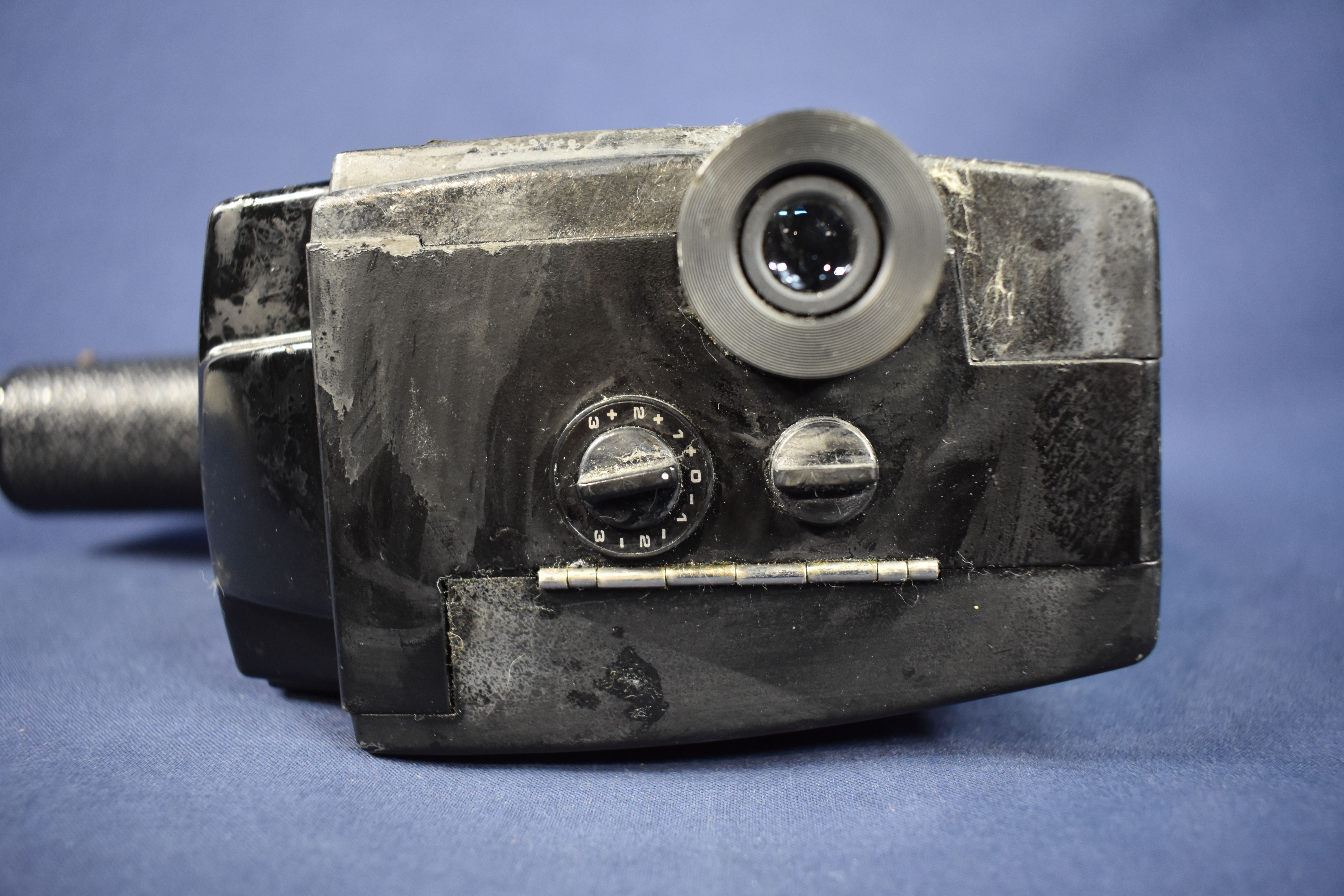 Voir photo 10 de Caméra super8 BOLEX 580 Caméra super8 BOLEX 580 reconditionné photo 10