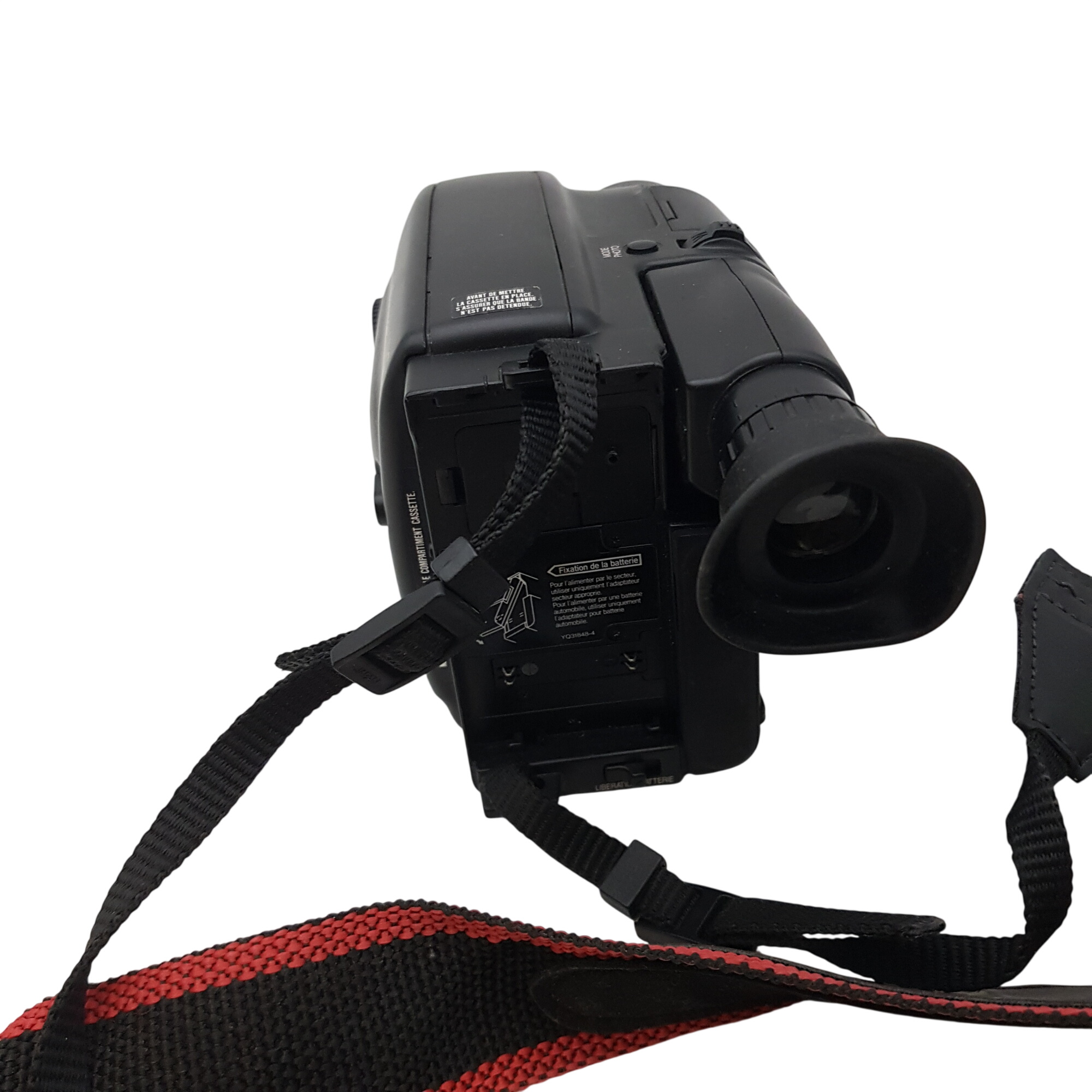 Acheter Caméscope JVC GR-AX785 avec sa sacoche et son chargeur Bon état - 50,00 € Caméscope JVC GR-AX785 avec sa sacoche et son chargeur Bon état reconditionné disponible sur Label Emmaüs