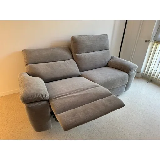 Canapé 3 places 2 relax électriques ORION tissu gris clair occasion reconditionné disponible sur Rakuten