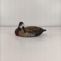 Voir photo 4 de Canard décoratif en bois sculpté et peint à la main – vintage artisanat Uruguay Canard décoratif en bois sculpté et peint à la main – vintage artisanat Uruguay Très bon état reconditionné photo 4