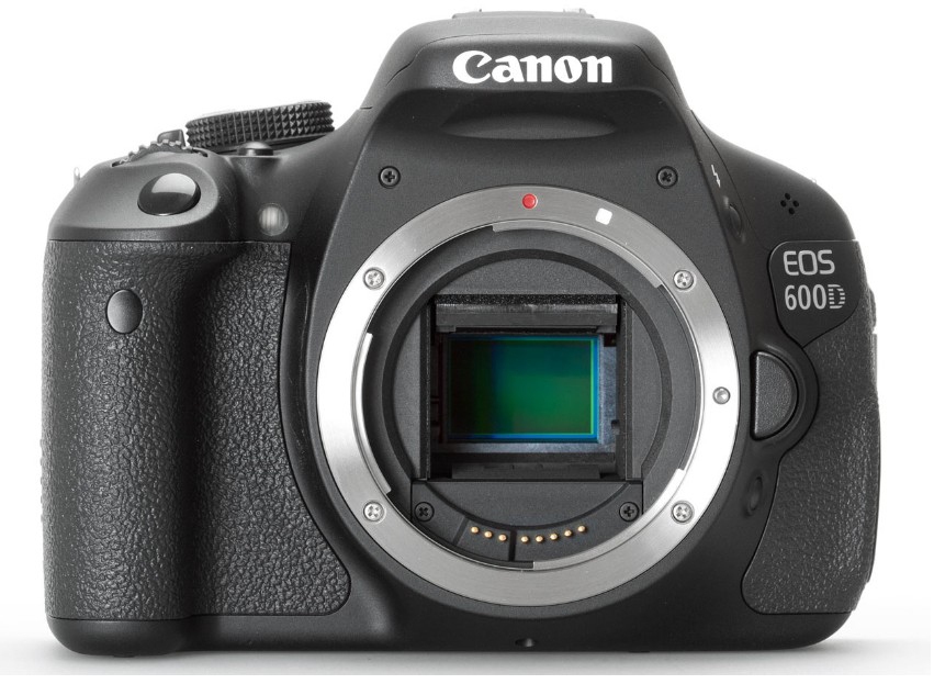 Canon EOS 600D Boîtier d'appareil-photo SLR 18,7 MP CMOS 5184 x 3456 pixels Noir - Très bon état Très bon état Canon reconditionné disponible sur Pixmania